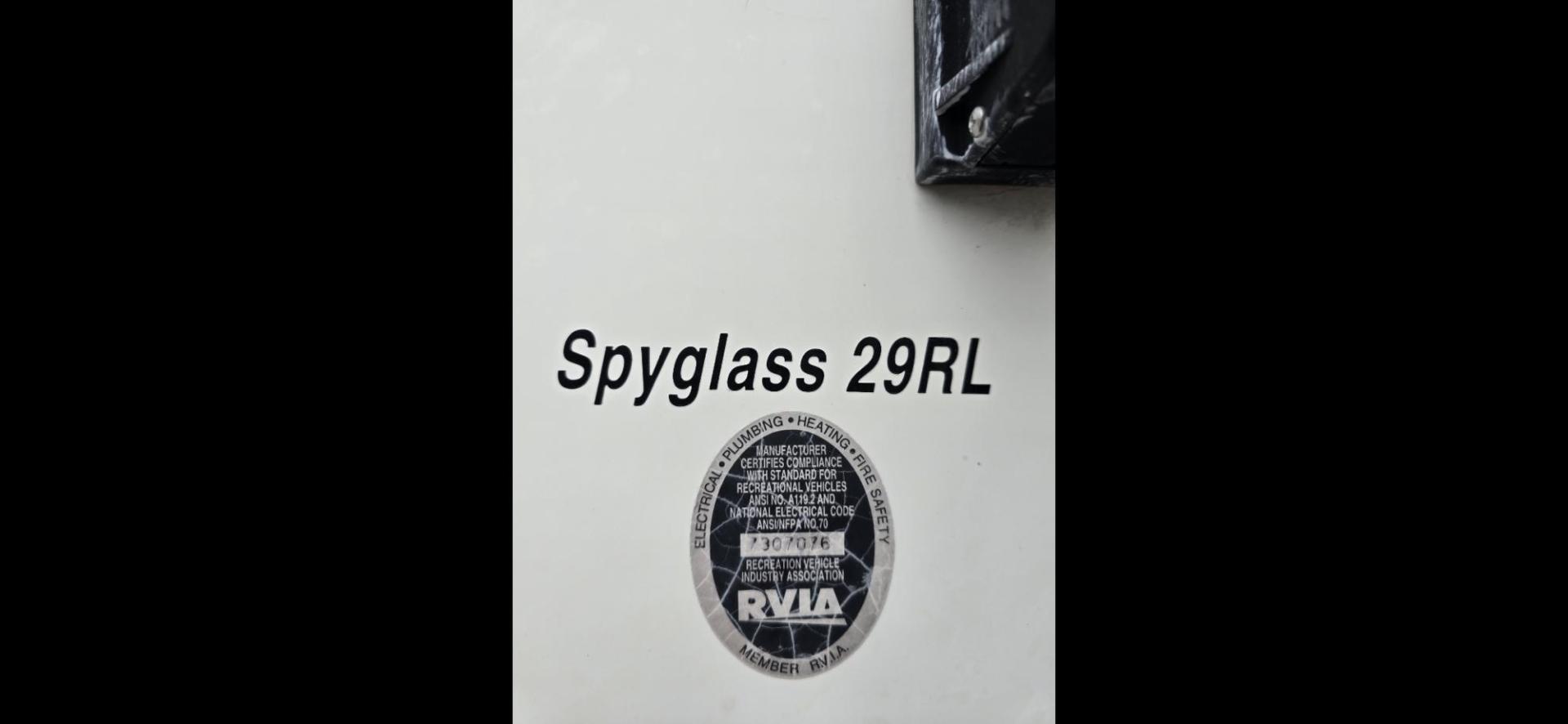 2002 White Alpenlite Spyglass , located at 923 US HWY 87 E., Billings, MT, 59101, (406) 245-0456, 45.795788, -108.451881 - Photo#4