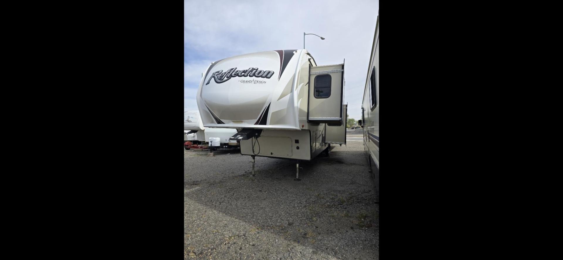 2018 Tan Grand Design Reflection , located at 923 US HWY 87 E., Billings, MT, 59101, (406) 245-0456, 45.795788, -108.451881 - HOME ON WHEELS!! THIS IS A VERY NICE UPSCALE, FIFTH WHEEL. 41' w/4 Slides, dual A/C, two auto awning, washer/dryer hookup, heated enclosed underbelly, four season, rear entertainment center, exterior speakers, four door fridge and freezer, center island, exterior speakers, front queen walk around - Photo#0