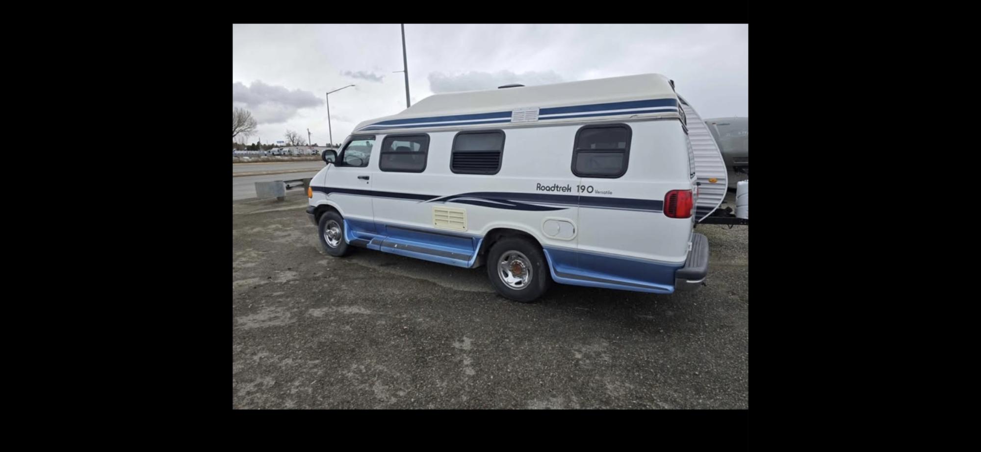 photo of 1998 Roadtrek 190 Class B