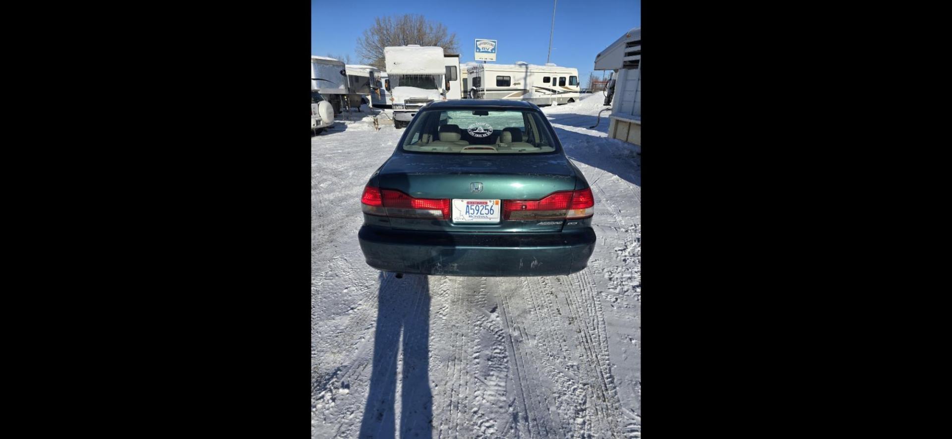 2002 Green /Tan Honda Accord Ex with an V6 engine, Automatic transmission, located at 923 US HWY 87 E., Billings, MT, 59101, (406) 245-0456, 45.795788, -108.451881 - Nice 2002 Honda Accord, sedan. 3.0 Ex, V6, automatic, front wheel drive, sunroof, leather loaded, 170,612 miles.John at 4062080659 - Photo#0