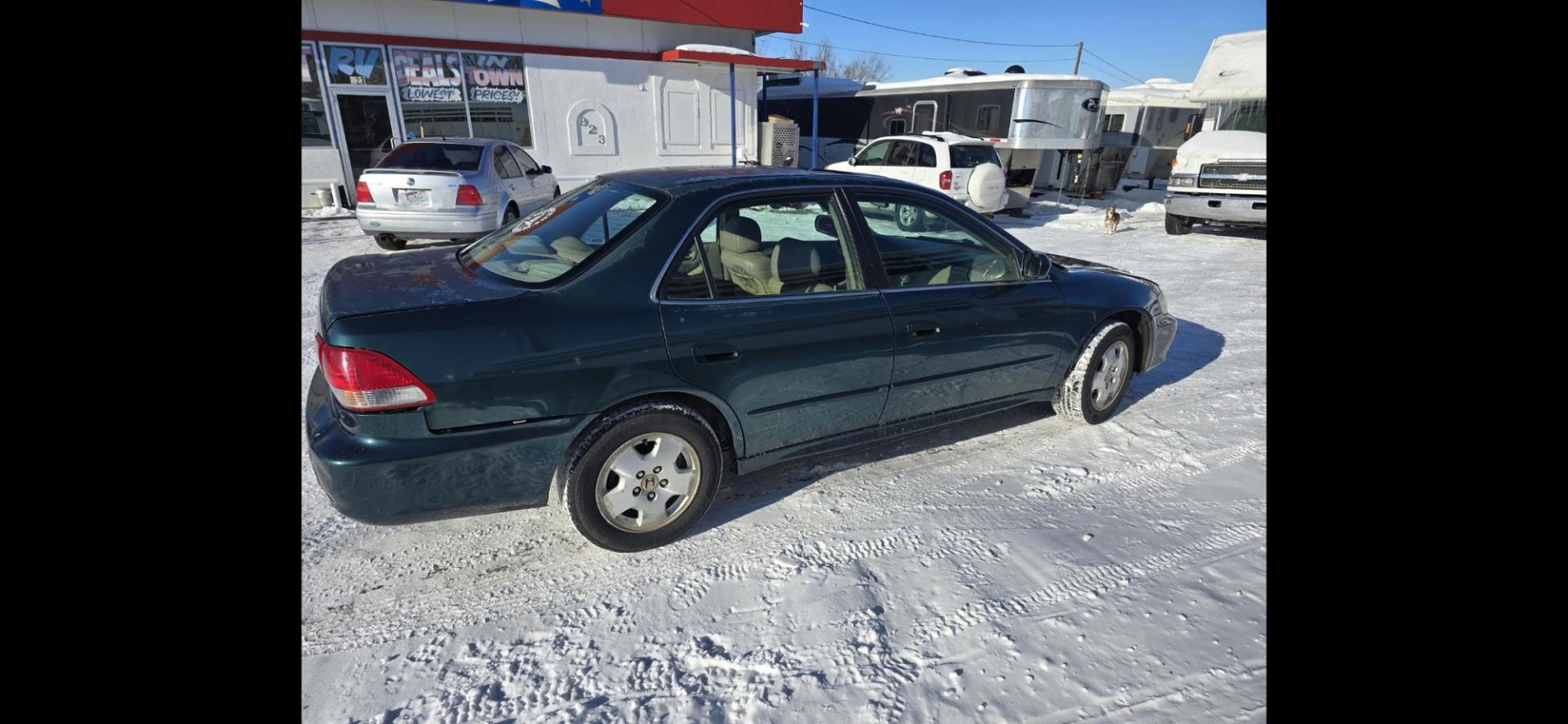 2002 Green /Tan Honda Accord Ex with an V6 engine, Automatic transmission, located at 923 US HWY 87 E., Billings, MT, 59101, (406) 245-0456, 45.795788, -108.451881 - Nice 2002 Honda Accord, sedan. 3.0 Ex, V6, automatic, front wheel drive, sunroof, leather loaded, 170,612 miles.John at 4062080659 - Photo#2